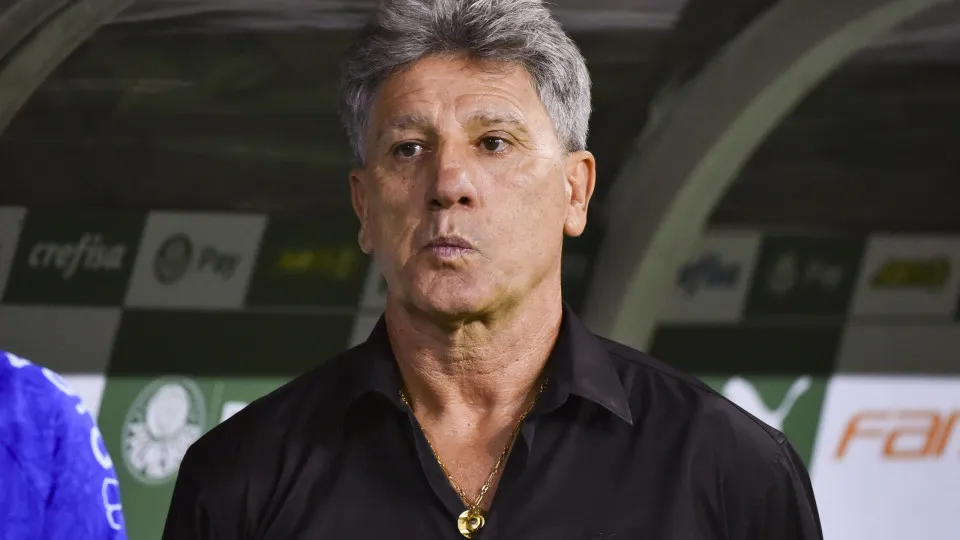 Fluminense, de Renato Gaúcho, recebe o Vitória de olho na liderança do Brasileirão