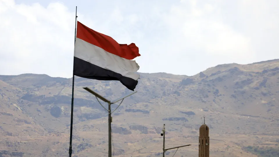 Israel intercepta míssil lançado do Iêmen por rebeldes Houthis