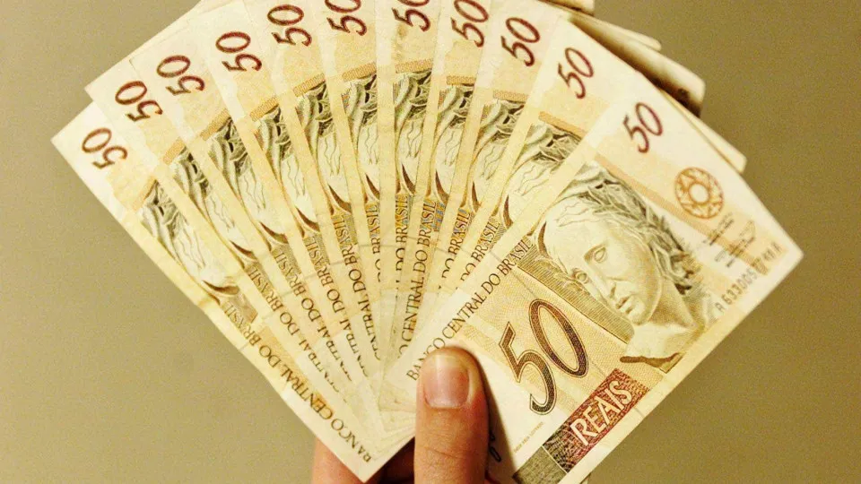 Mediana das projeções para o IPCA de 2025 cai de 5,65% para 5,57% no Focus do BC Mediana das projeções para o IPCA de 2025 cai de 5,65% para 5,57% no Focus do BC