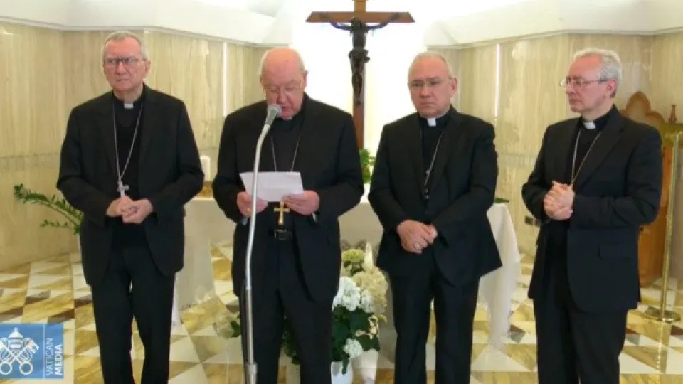 Veja o momento solene do anúncio da morte do Papa Francisco