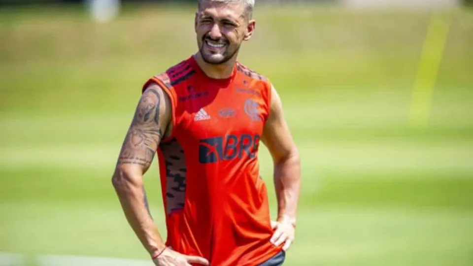 Arrascaeta passa Júnior na artilharia geral do Fla e é 2º entre os gringos