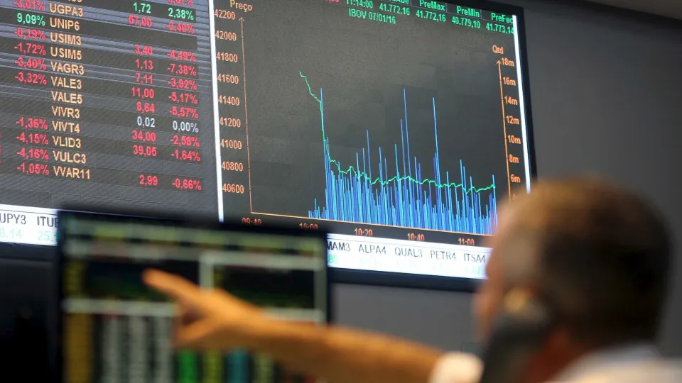 Bolsas da Ásia abrem em queda nesta sexta-feira (11) após Trump impor tarifa de 145% à China