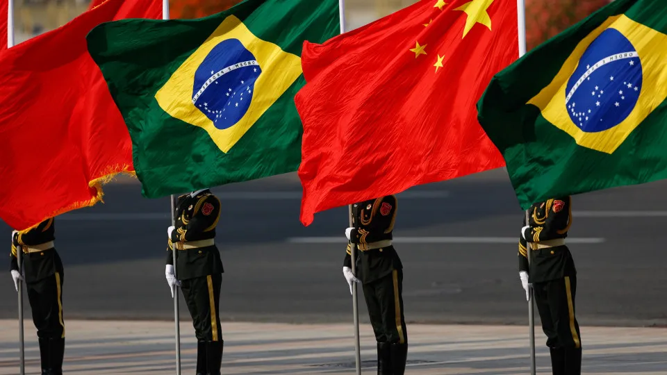 Brasil e 4 países latino-americanos isentos de visto de entrada na China