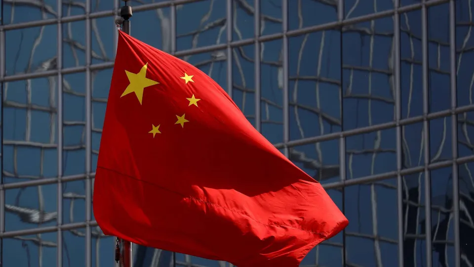 China retalia e anuncia taxas de 34% para todos os produtos dos EUA China retalia e anuncia taxas de 34% para todos os produtos dos EUA