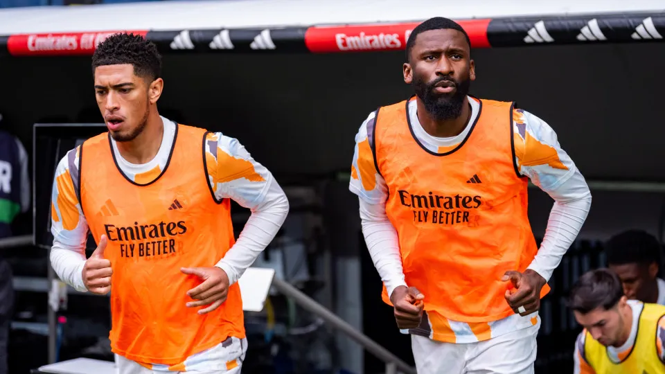 Clima esquenta no Real Madrid: Bellingham e Rüdiger trocam insultos