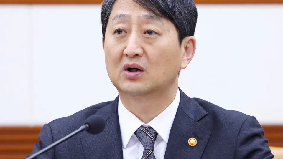 Coreia do Sul e EUA retomam negociações com foco em tarifas e navios