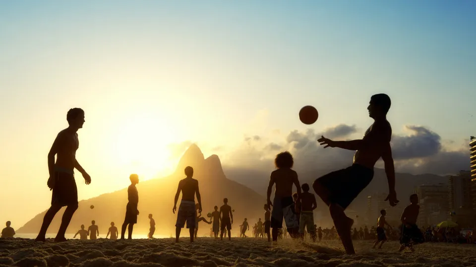 Dicas para escolher a roupa e ter mais conforto no calor