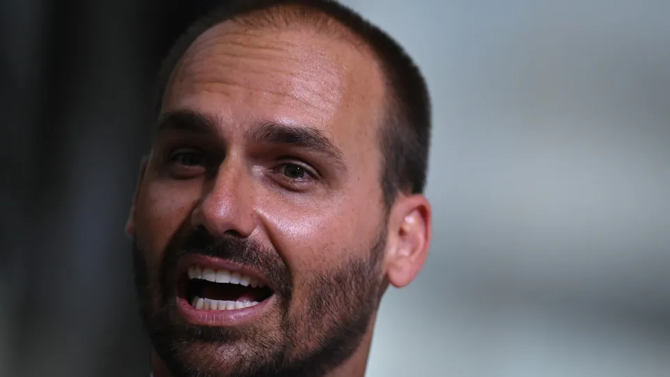 Eduardo diz que saída de Wajngarten do PL, após críticas a Michelle, foi ‘no mínimo confusa’