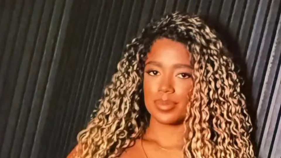 Foi humilhante’, diz mulher de MC Poze sobre ação policial durante prisão do funkeiro