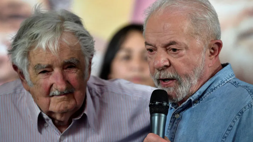 ‘Grande amigo do Brasil’, diz governo Lula após morte de Pepe Mujica