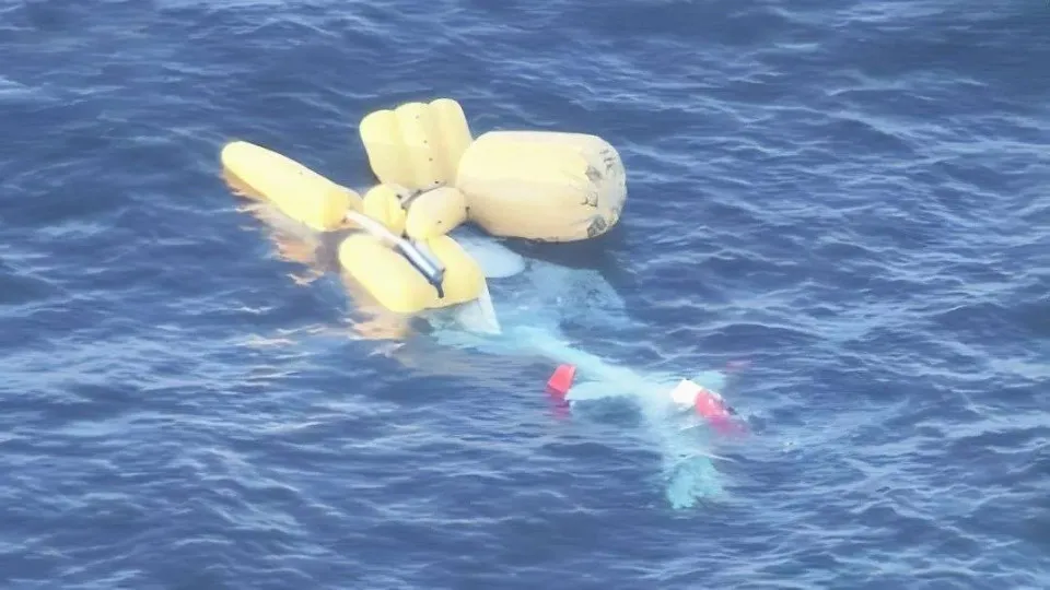 Helicóptero de transporte médico cai no mar e deixa três mortos no Japão