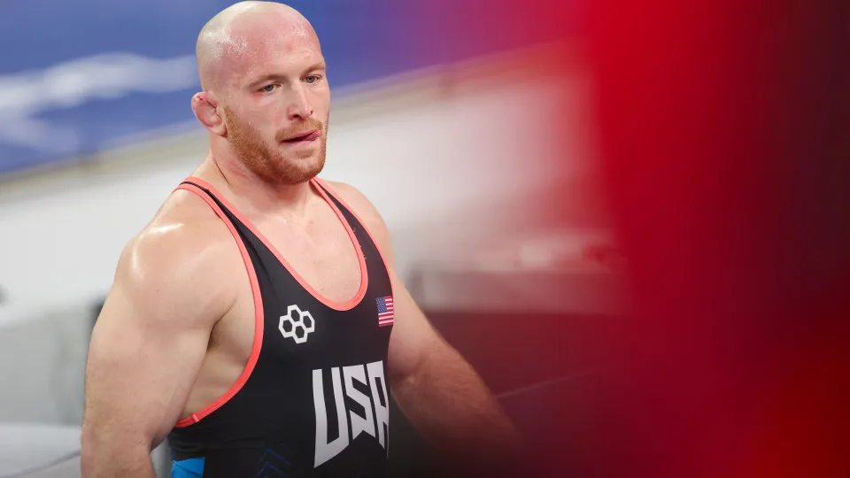 Medalhista olímpico é preso em operação contra prostituição