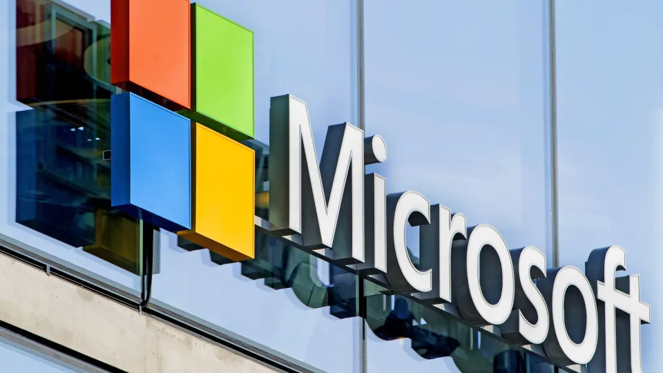 Microsoft faz 50 anos e fatura mais com nuvem do que com Windows