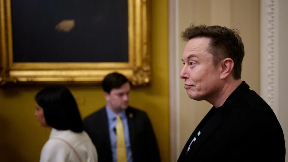 Musk: “Ano não tem sido um tédio; pelo menos não levei um tiro” Musk: “Ano não tem sido um tédio; pelo menos não levei um tiro”
