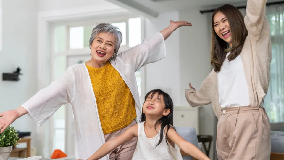 O corpo envelhece mais rápido aos 44 e 60 anos, segundo nova pesquisa