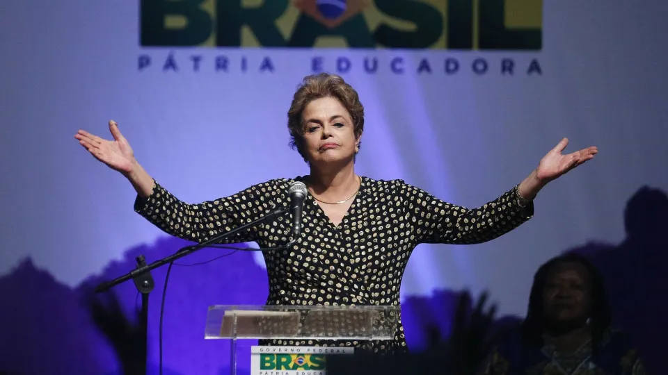 Pedido de anistia de Dilma Rousseff volta a ser analisado nesta quinta-feira