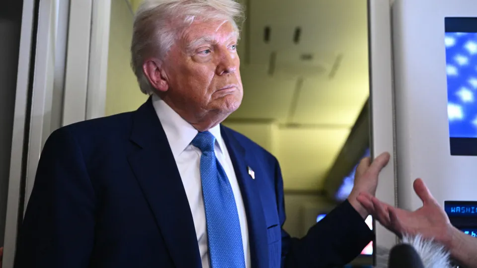 EUA prendem 2,2 mil imigrantes após meta de Trump, e têm recorde em um dia