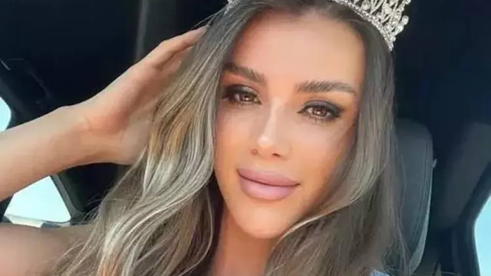 ‘Rainha de beleza’ turca morre ao cair de ponte ao fugir da polícia