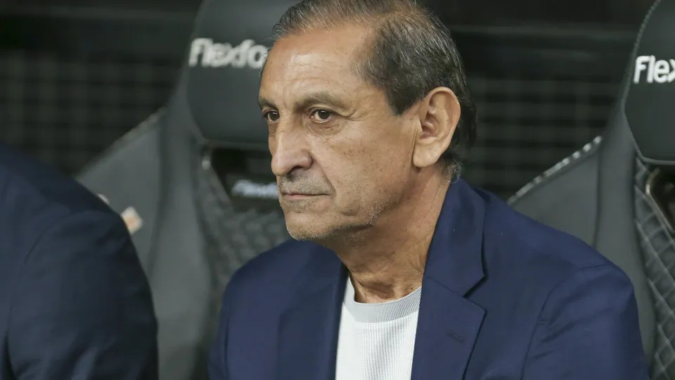 Ramón Díaz elogia time do Corinthians e revela que não vai priorizar nenhuma competição Ramón Díaz elogia time do Corinthians e revela que não vai priorizar nenhuma competição