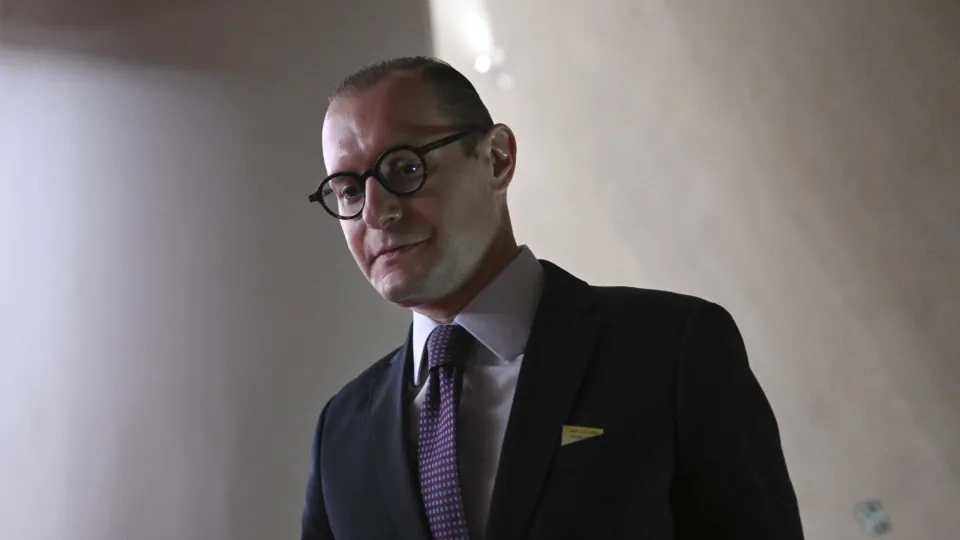 Zanin vota para tornar 3 deputados do PL réus sob acusação de corrupção