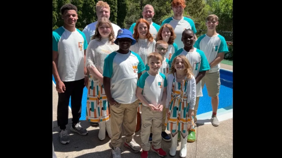 Amor à primeira vista virou família com 11 filhos e milhões de fãs