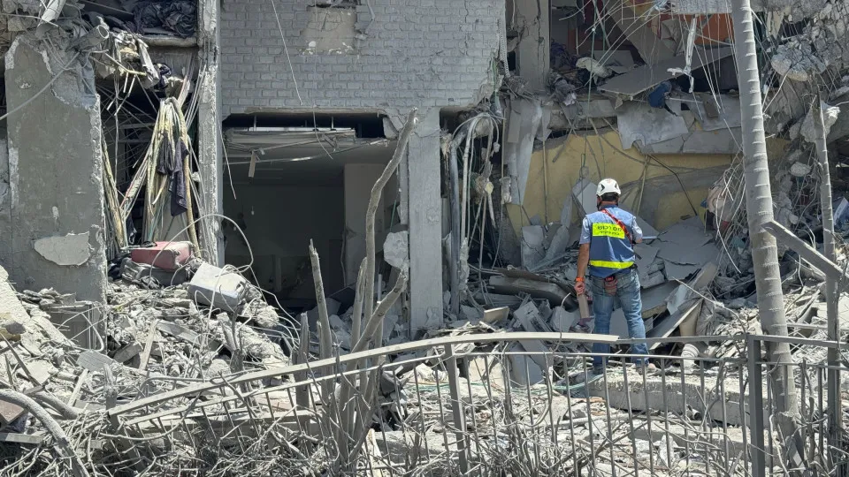 Após ataque dos EUA, Irã lança nova onda de mísseis contra Israel