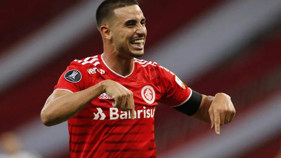 Atacante fez jejum sexual pela seleção brasileira: “Não quis mais voltar”