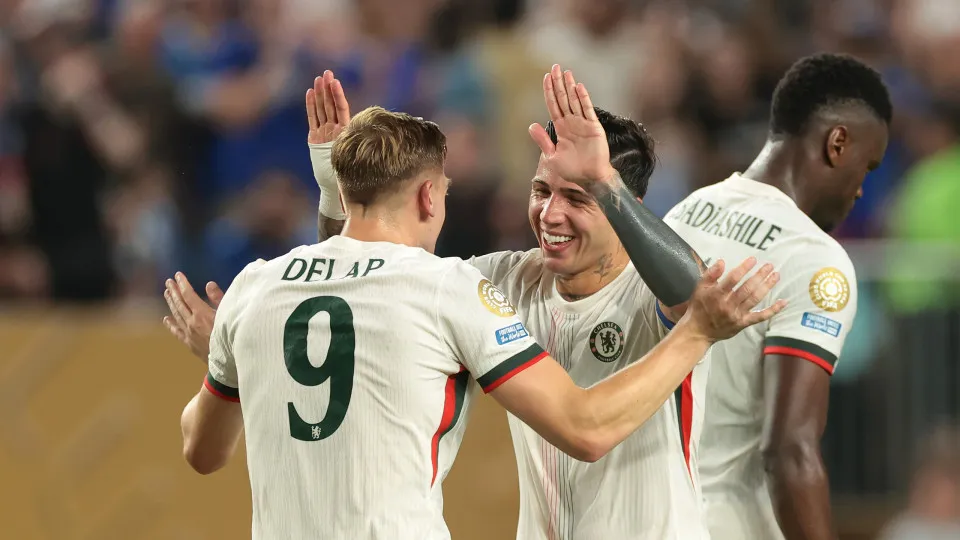 Chelsea vence Espérance sem dificuldades; Flamengo ‘salva’ empate no fim