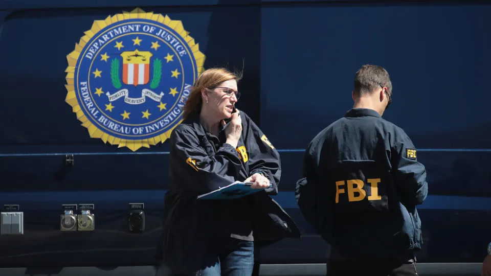 FBI intensifica esforços contra terrorismo após ataques entre EUA e Irã