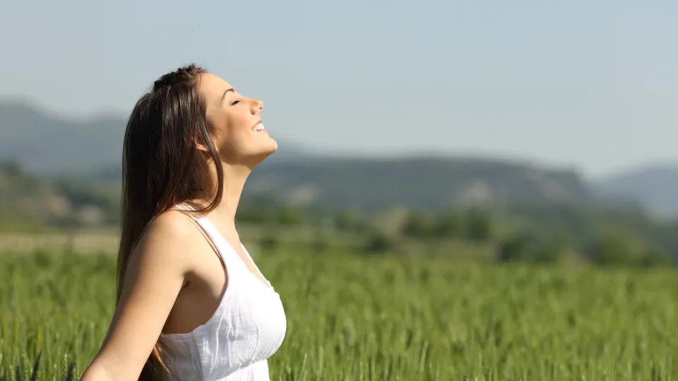 Como a luz do Sol pode curar problemas de pele