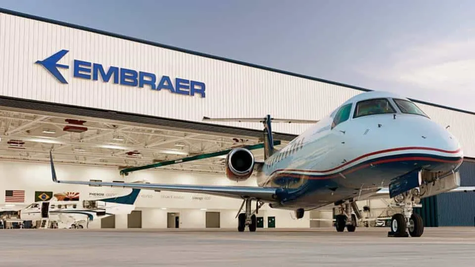 Embraer assina contrato com Holanda para fornecer Sistema de Evacuação Aeromédica –