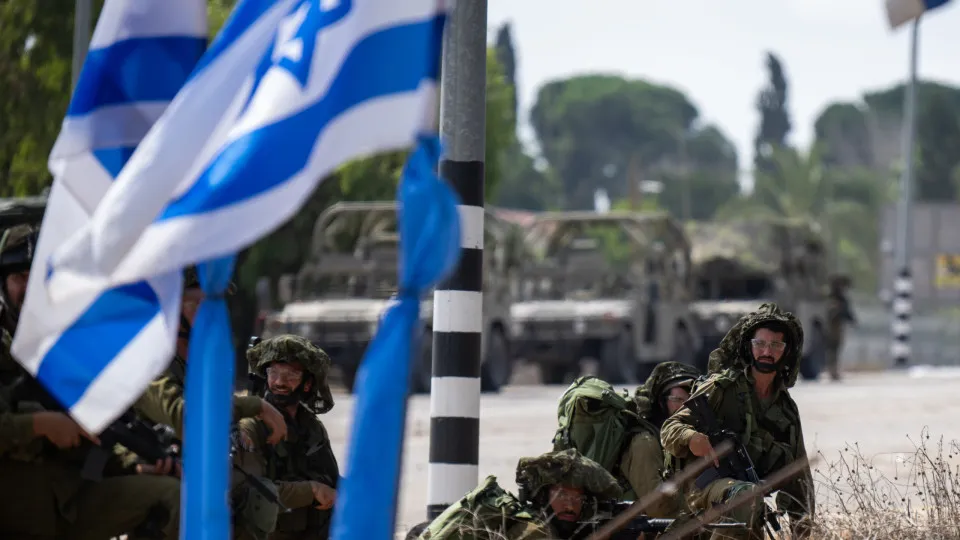Exército de Israel faz disparos perto de diplomatas na Cisjordânia