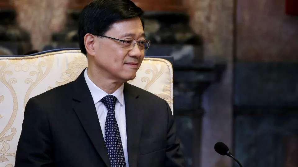 Hong Kong descarta retaliação tarifária que comprometa “DNA de sucesso”