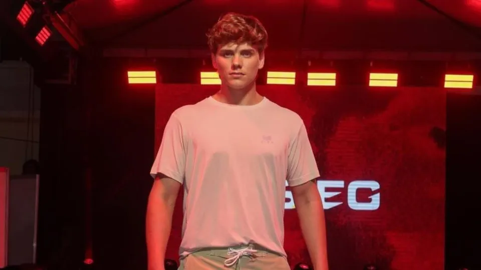 Modelo morre afogado após realizar sessão de fotos em praia do CE