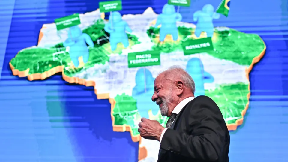 Presidente Lula afirma que “ninguém quer voltar à Guerra Fria”