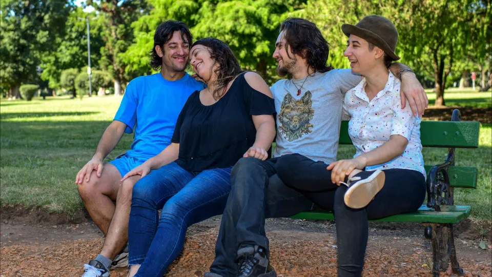 Relacionamento aberto e poliamor: Qual a diferença?