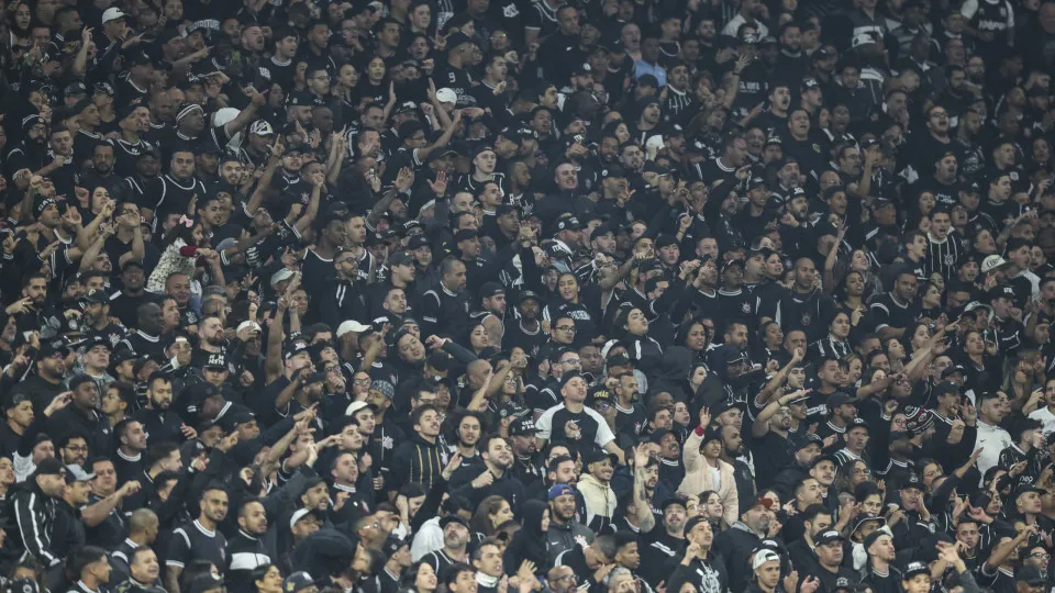 Corinthians tem salto de 15 mil novos sócios no Fiel Torcedor com biometria