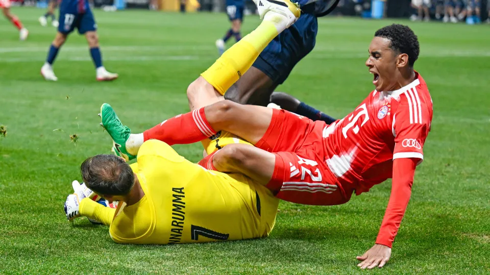 Musiala tem fratura na fíbula e pode ficar fora por até 5 meses, diz jornal