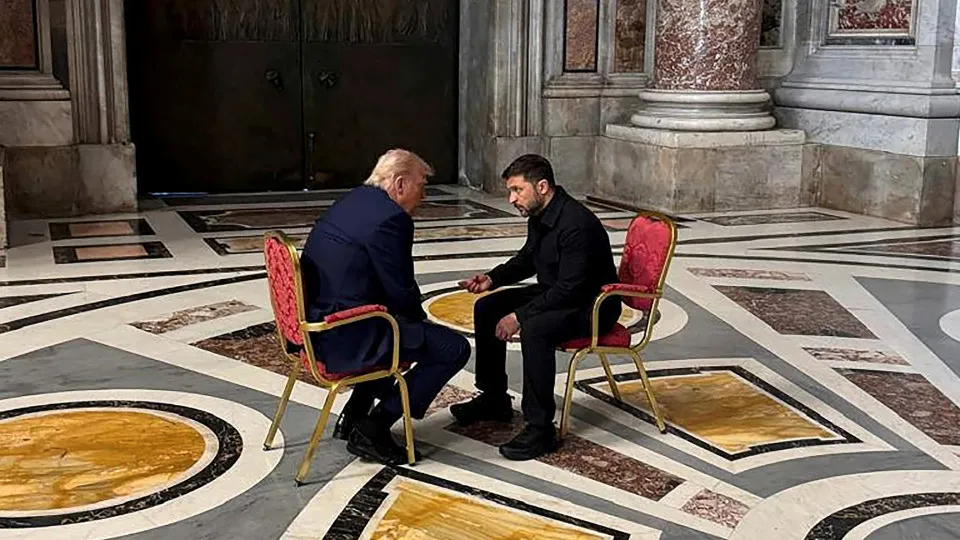 Trump e Zelensky negociam “mega acordo” na defesa