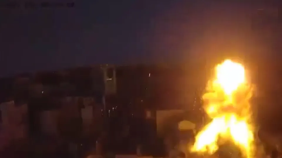 Ataque russo em Kiev deixa 8 mortos, incluindo uma criança, diz Zelensky Ataque russo em Kiev deixa 8 mortos, incluindo uma criança, diz Zelensky