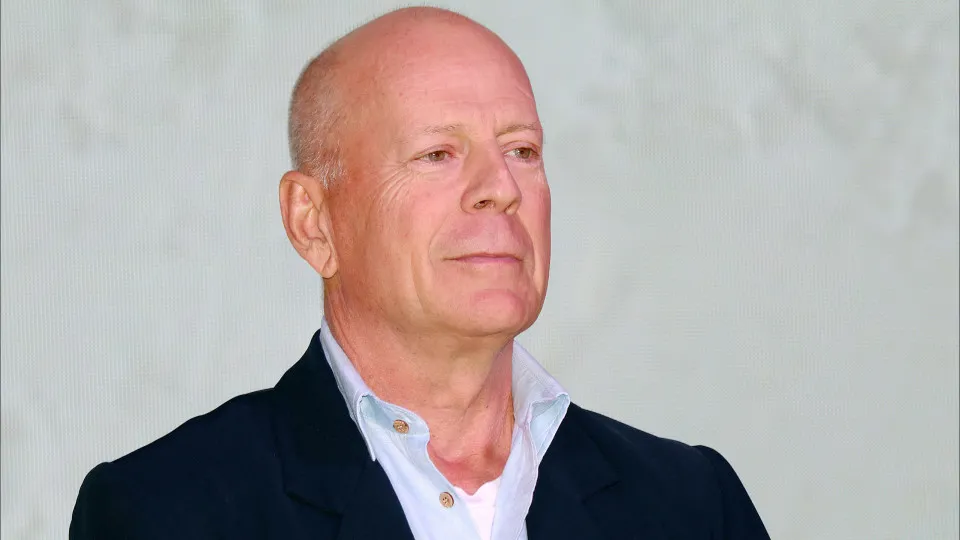 Cérebro está falhando, diz mulher sobre demência de Bruce Willis