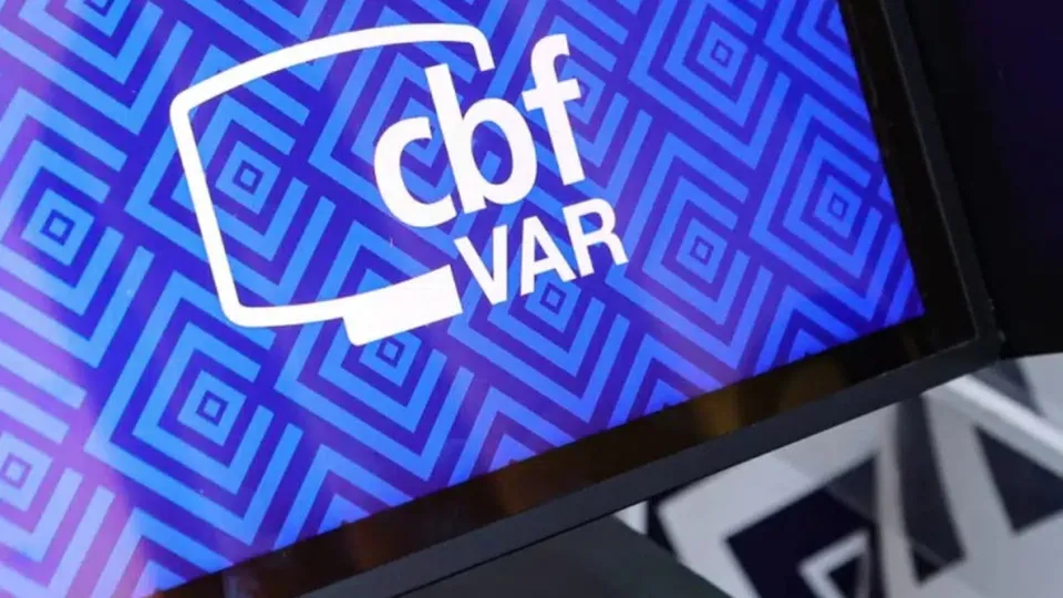 Corinthians se irrita e vai à CBF contra VAR escalado para Dérbi no Allianz Corinthians se irrita e vai à CBF contra VAR escalado para Dérbi no Allianz