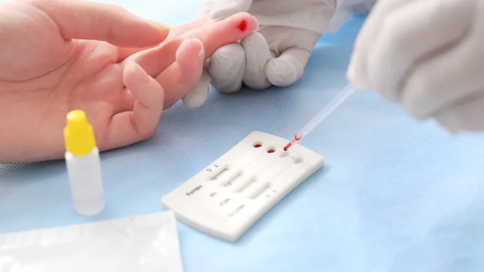 Hepatites virais: alerta para transmissão e evolução ‘silenciosa’ Hepatites virais: alerta para transmissão e evolução ‘silenciosa’