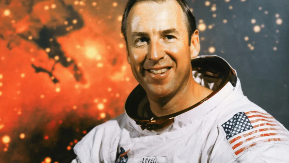Morre Jim Lovell, o comandante da missão Apollo 13