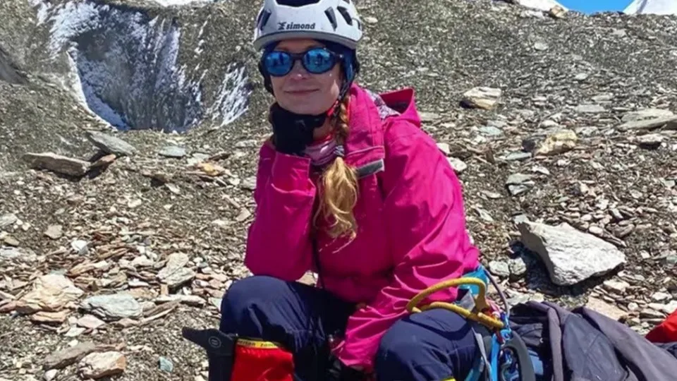 Pico Pobeda: autoridades declaram morte de alpinista e cancelam buscas