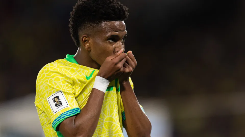 Brasil ofensivo de Ancelotti domina o Chile e vence com brilho de reservas