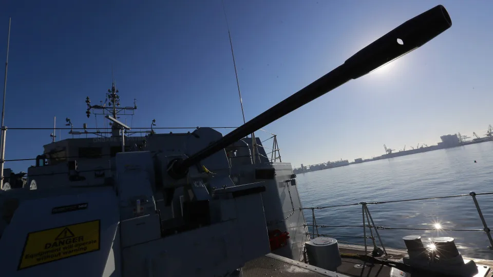 Forças navais da Ucrânia atingem centro de comunicações da Marinha russa