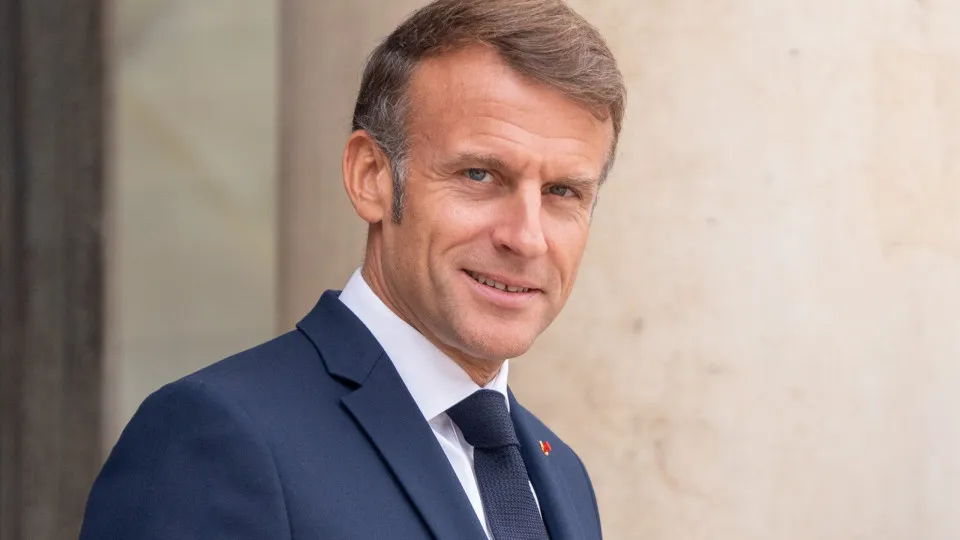 Macron é barrado em Nova York para passagem de comitiva de Trump