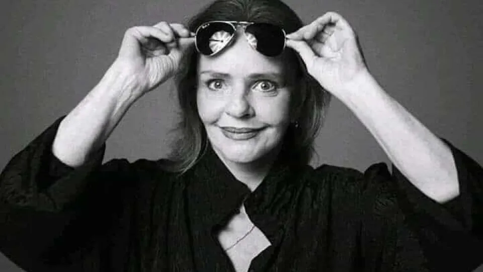 Morre a cantora Angela Ro Ro aos 75 anos Morre a cantora Angela Ro Ro aos 75 anos