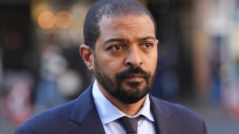 Noel Clarke, astro de Doctor Who, é preso durante operação em Londres